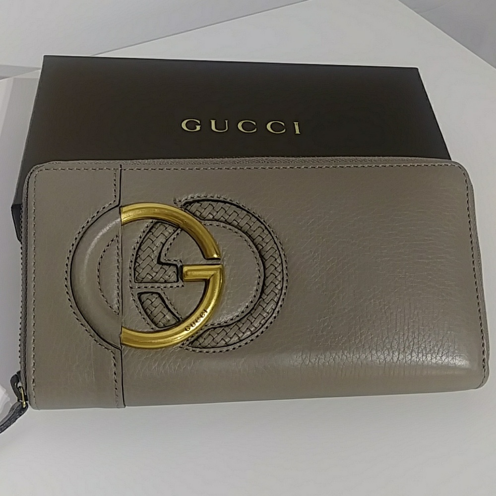 Gucci wallet